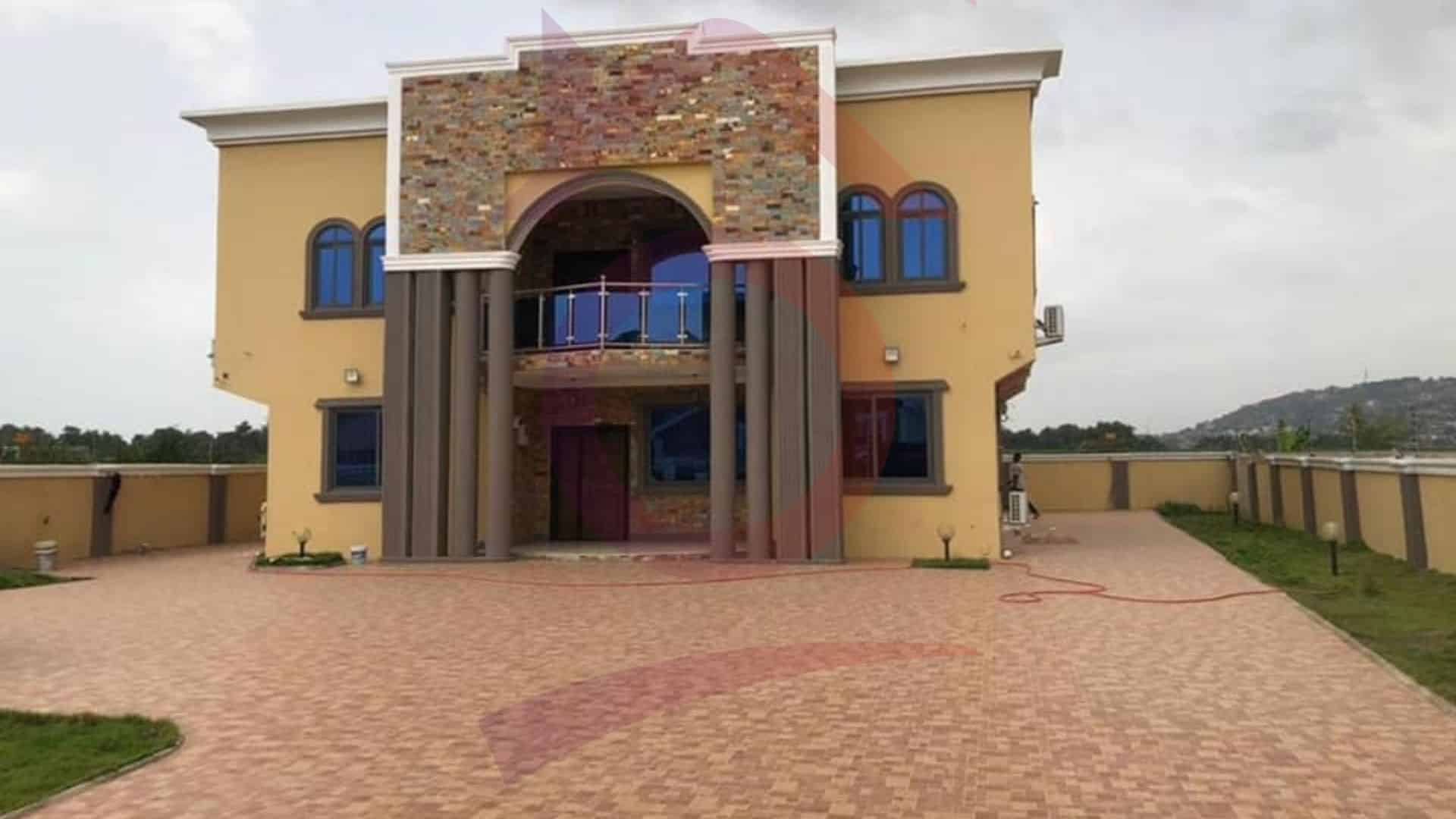 Newly Built 5 Bedroom House For Sale At Dansoman #1101