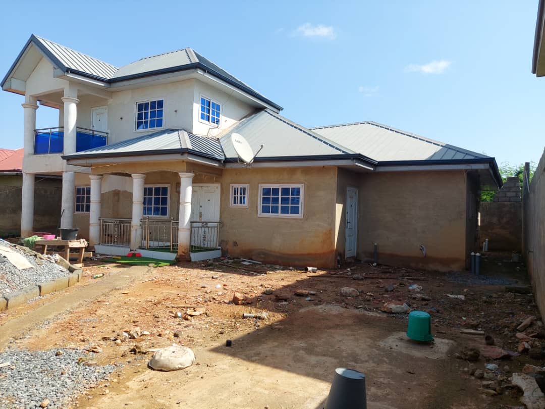 90% Completed – 4 Bedroom House For Sale at Abokobi, Accra.