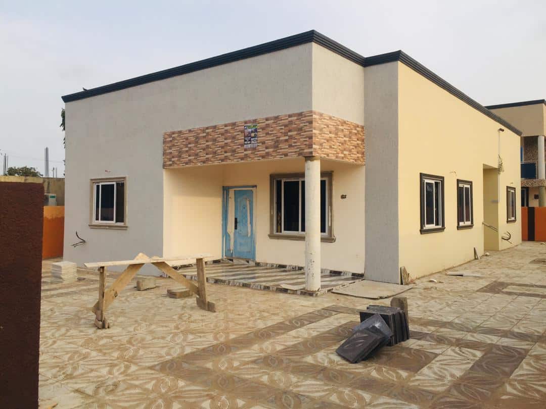 Newly Built For Sale – 3 Bedroom with Big Compound at Teshie, Greda Estate.