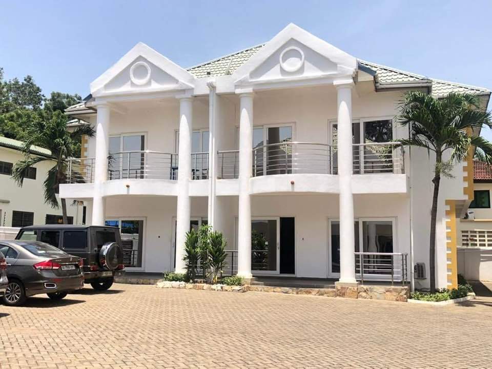 3 Bedroom Furnished Townhouse For Rent at Airport Accra