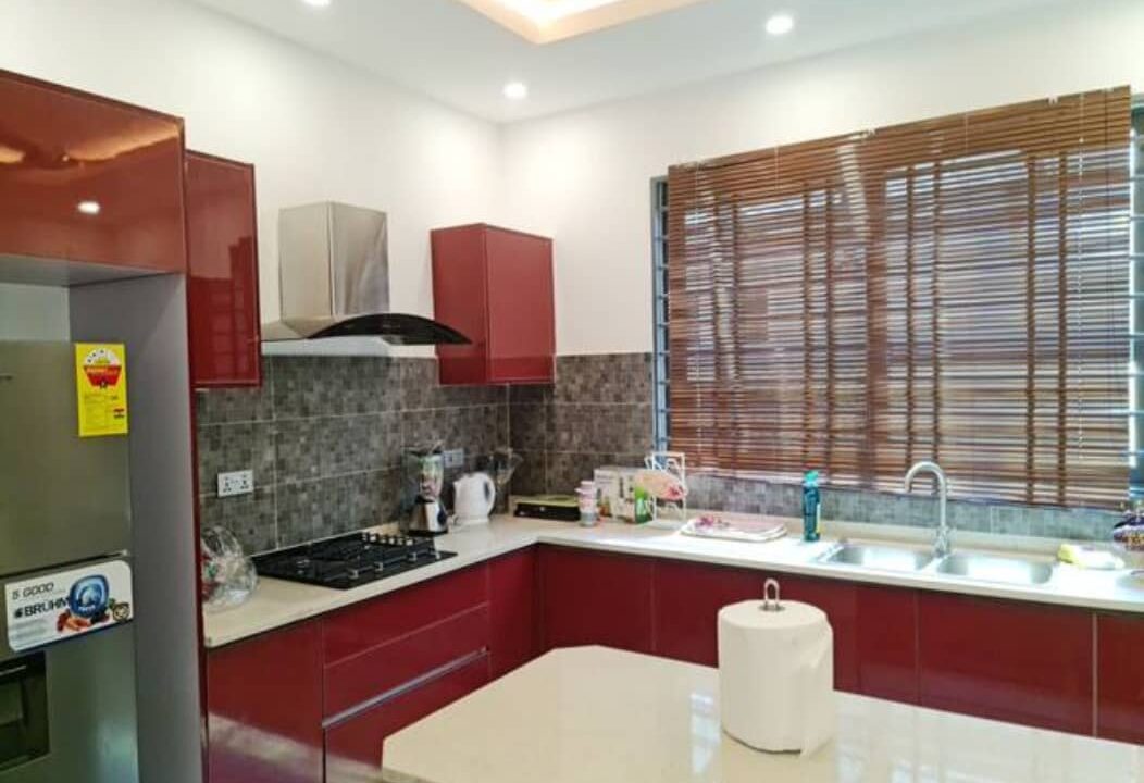 A fully furnished 3 Bedroom Apartment For Sale in a Gated Community in Community 22 Tema 03